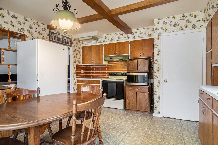 More Photos Of 3090 US 23 S, Rogers City Restaurant For Sale