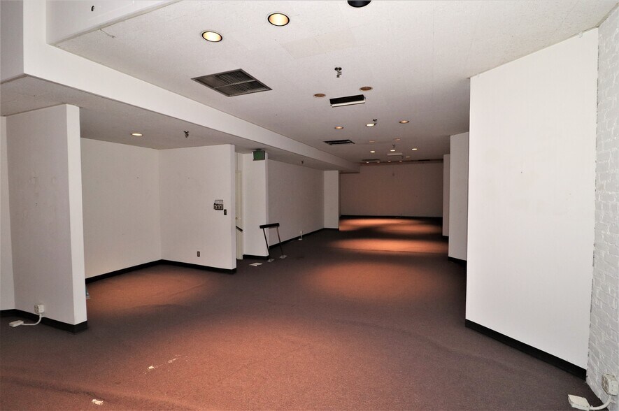 More Photos Of 4 W Fourth St, Cincinnati Office Residential For Sale