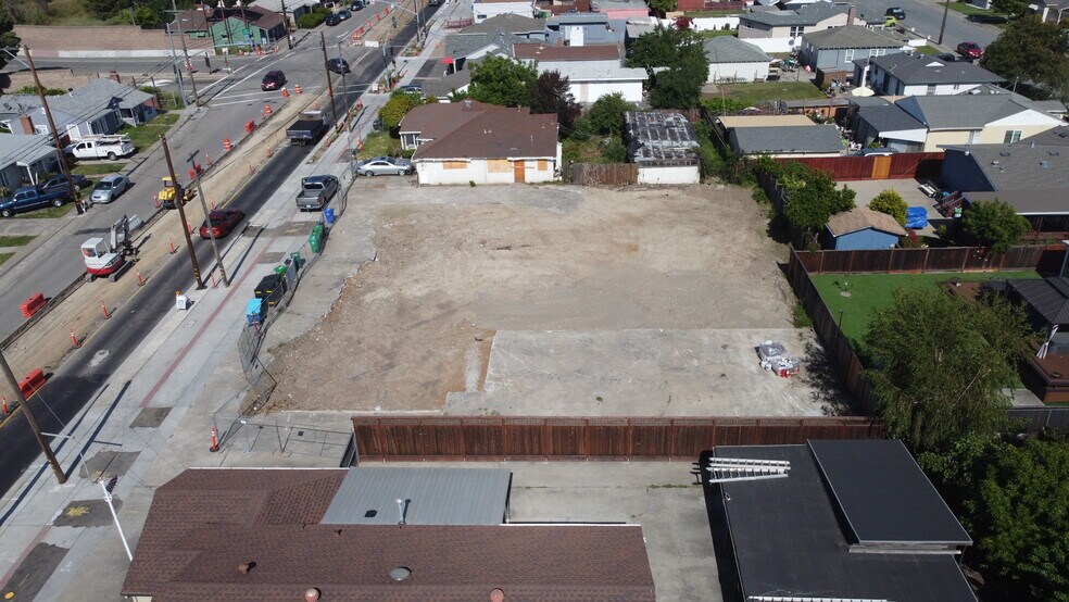 More Photos Of 867 E Lewelling Blvd, Ashland Land For Sale