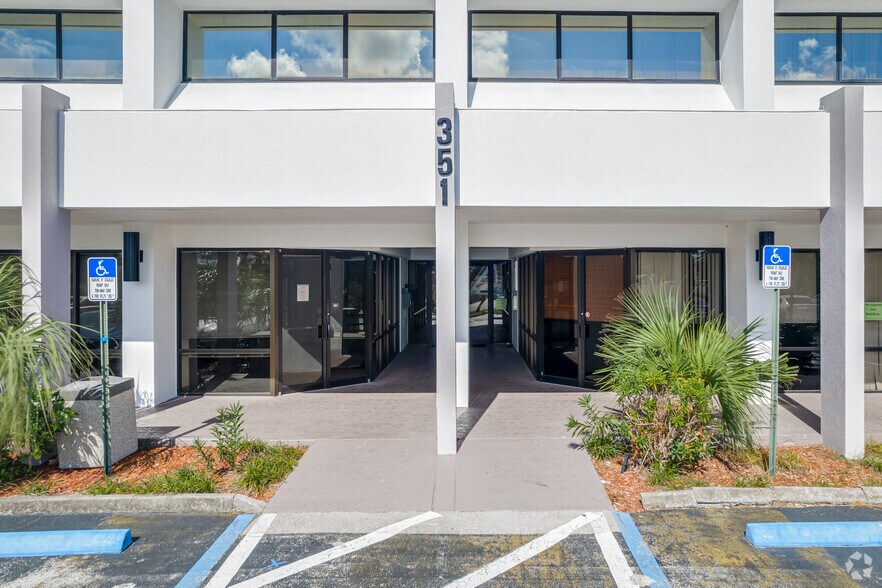 More Photos Of 351 S Cypress Rd, Pompano Beach Office For Sale