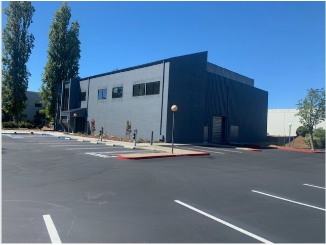More Photos Of 151 Gibraltar Ct, Sunnyvale Light Manufacturing For Lease