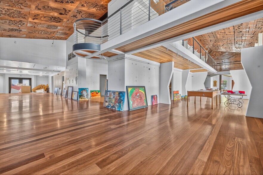 More Photos Of 73951-73995 El Paseo, Palm Desert Storefront For Sale