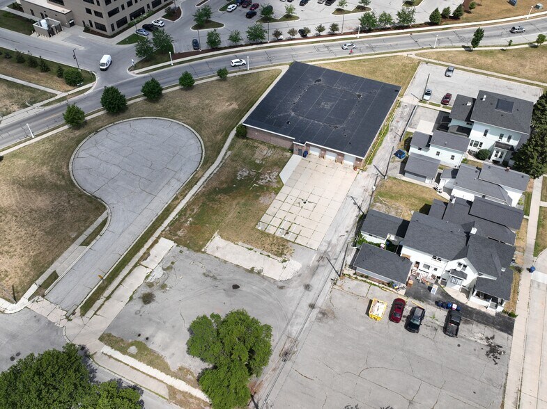 More Photos Of 200 N 13th St, Bay City Warehouse For Lease