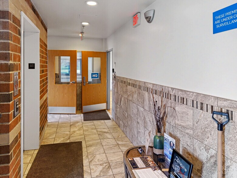 More Photos Of 1N131 County Farm Rd, Winfield Office For Sale