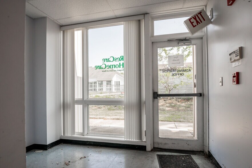 More Photos Of 908 Churchmans Road Ext, New Castle Office For Lease