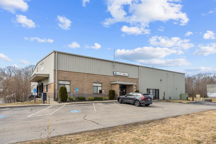 More Photos Of 20 Bellows Rd, Raynham Warehouse For Lease