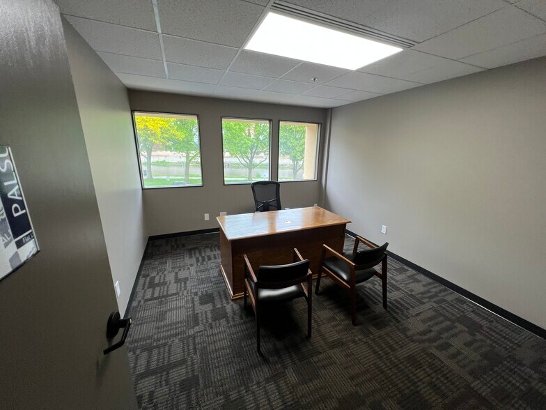 More Photos Of 300 3rd Ave SE, Rochester Medical For Sale