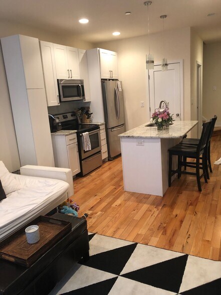 More Photos Of 1110 South St, Philadelphia Storefront Retail Residential For Sale