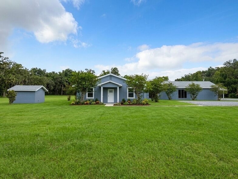 More Photos Of 8635 W Goodman Ln, Homosassa Industrial For Lease