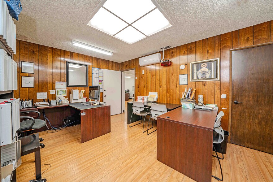 More Photos Of 782 E Washington Blvd, Los Angeles Manufacturing For Lease