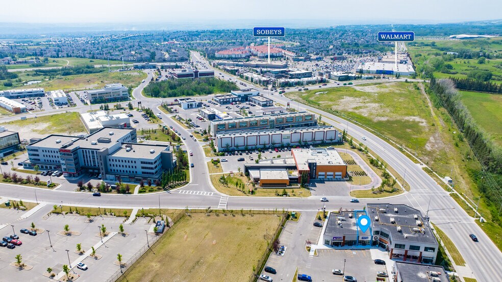 More Photos Of 2 Royal Vista Link NW, Calgary Freestanding For Sale