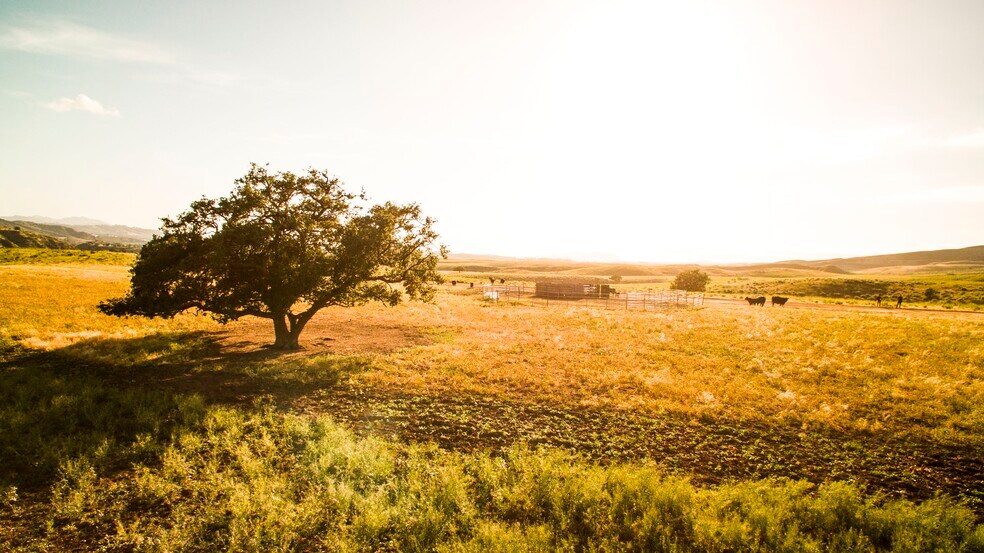 More Photos Of 15577 Kernvale Ave, Moorpark Land For Sale
