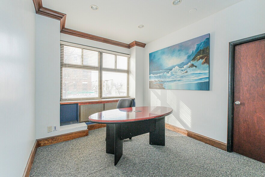 More Photos Of 1751 Bath Ave, Brooklyn General Retail For Lease