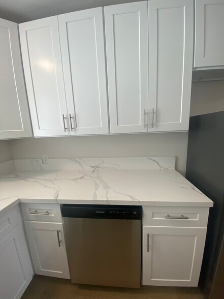 More Photos Of 3617 W 60th, Los Angeles Apartments For Sale