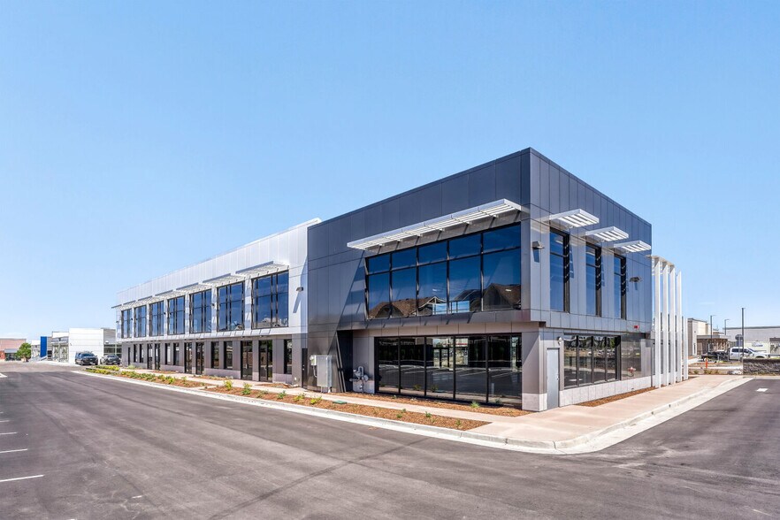 More Photos Of 4615 Yampa St, Denver Medical For Lease