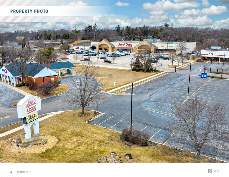 More Photos Of 800 Northwest Hwy, Fox River Grove Supermarket For Sale
