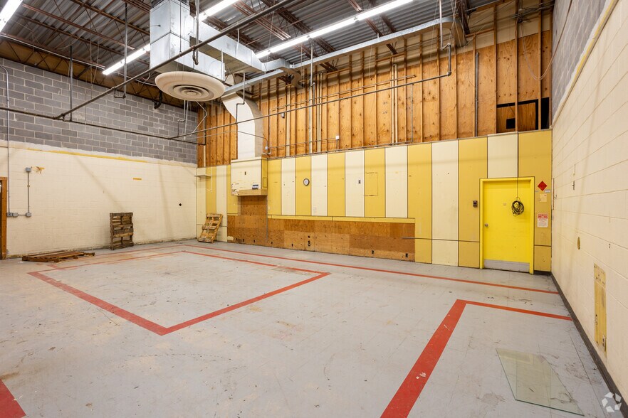 More Photos Of 1160-1300 E Army Post Rd, Des Moines Unknown For Lease