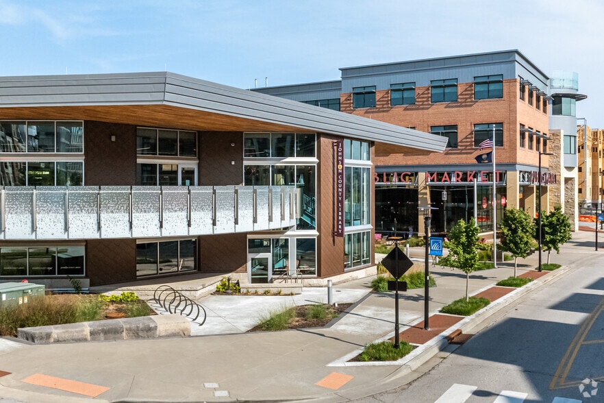 More Photos Of W 87th St Pky @ Renner Blvd, Lenexa Unknown For Lease