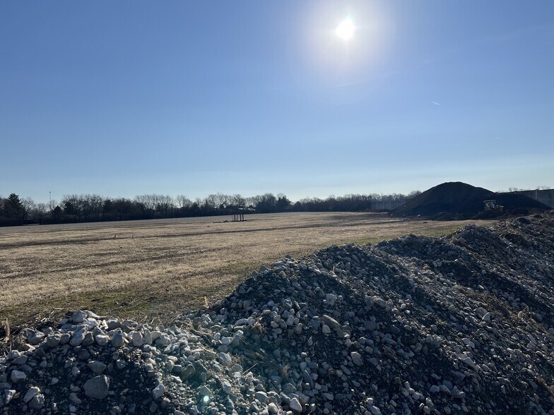 More Photos Of 536 Monroe Concord Rd, Troy Self Storage For Sale