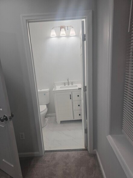 More Photos Of 3800 N Market St, Wilmington Storefront Retail Office For Sale