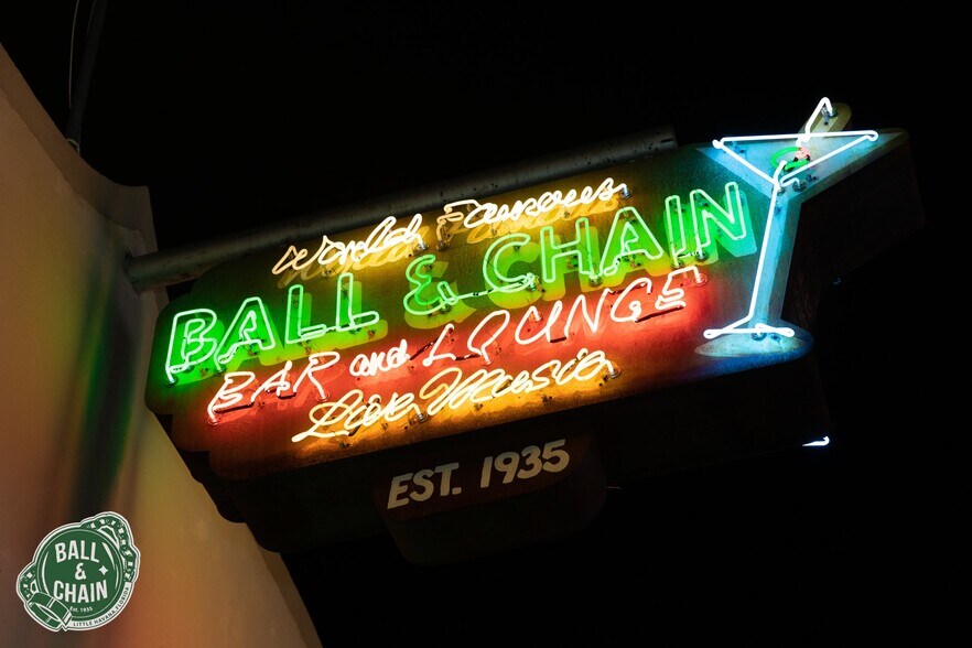 More Photos Of 1501 SW 8th St, Miami Bar For Sale