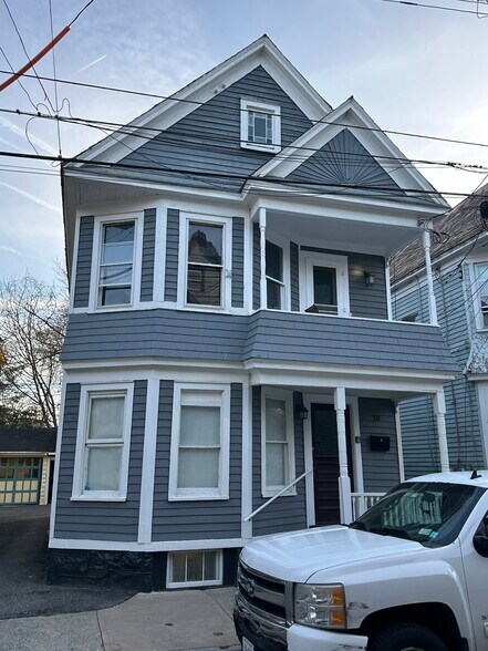 Primary Photo Of 18 Ingersoll Ave, Schenectady Apartments For Sale