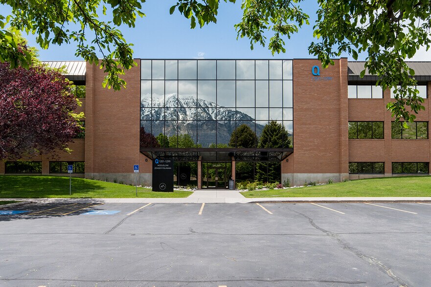 More Photos Of 701-799 E Timpanogos Pky, Orem Unknown For Lease