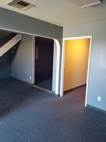 More Photos Of 336 S Waterman Ave, San Bernardino Warehouse For Lease