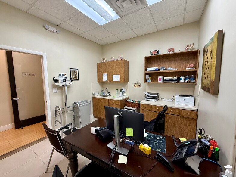 More Photos Of 8501 SW 124th Ave, Miami Medical For Sale