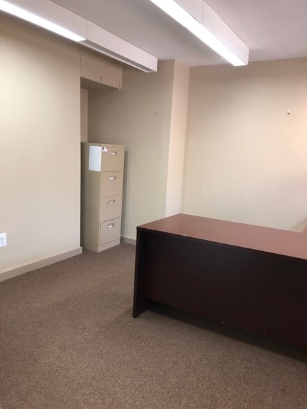 More Photos Of 3157 Mechanicsville Rd, Bensalem Medical For Sale