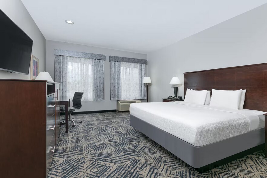 More Photos Of 23 N 67th East Ave, Tulsa Hotel For Sale