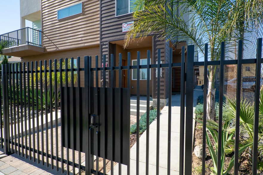 More Photos Of 1491 Atlantic Ave, Long Beach Apartments For Sale