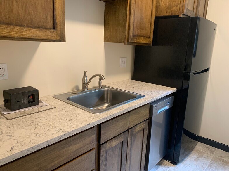 More Photos Of 1619 W 6th St, Austin Loft Creative Space For Lease