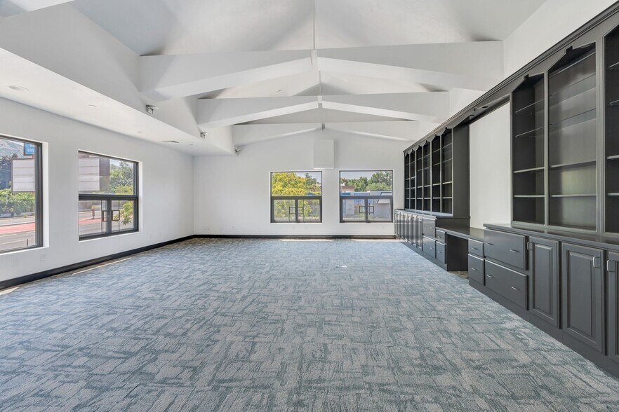 More Photos Of 3625 Harrison Blvd, Ogden Showroom For Sale