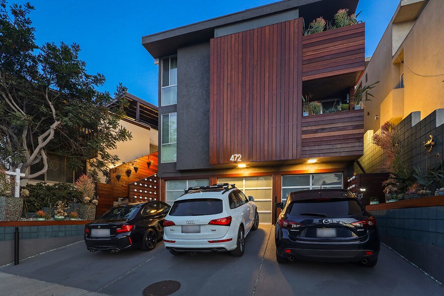 Primary Photo Of 472 Rosecrans Ave, Manhattan Beach Apartments For Sale