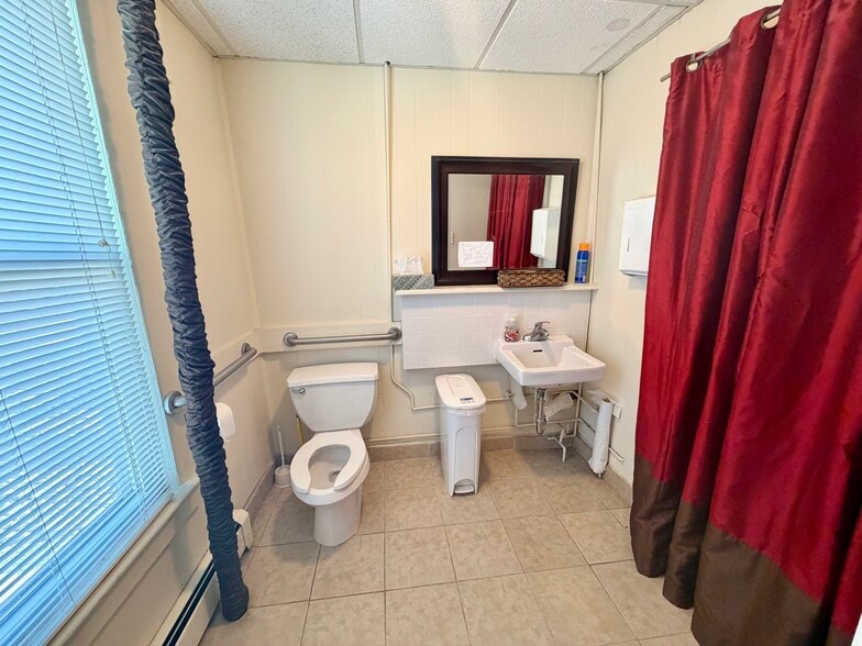 More Photos Of 522 Bloomfield Ave, Verona Storefront Retail Residential For Sale