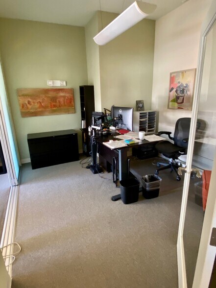 More Photos Of 2831-2849 7th St, Berkeley Office For Sale