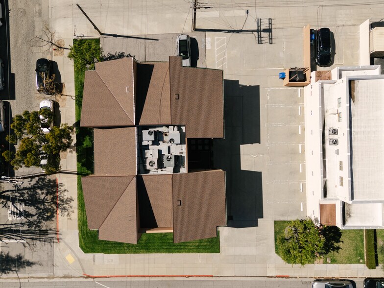More Photos Of 2505 Canada Blvd, Glendale Office For Sale