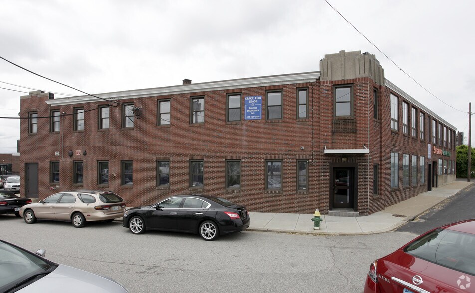 More Photos Of 49 Pavilion Ave, Providence Office For Lease
