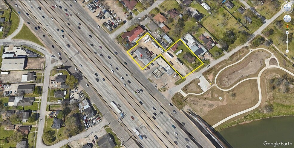 Primary Photo Of 8105 Gulf Fwy, Houston Freestanding For Sale