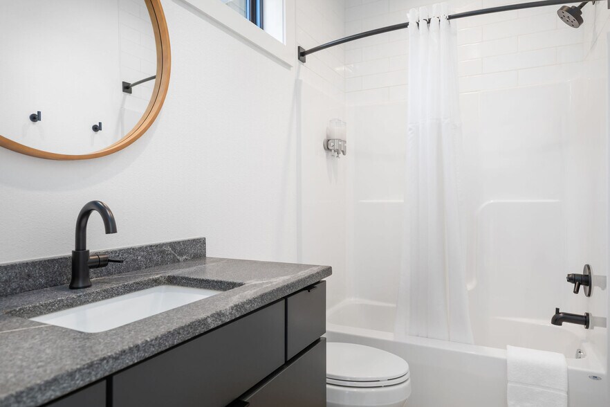 More Photos Of 26995 Reel Ln, Shell Knob Hotel For Sale