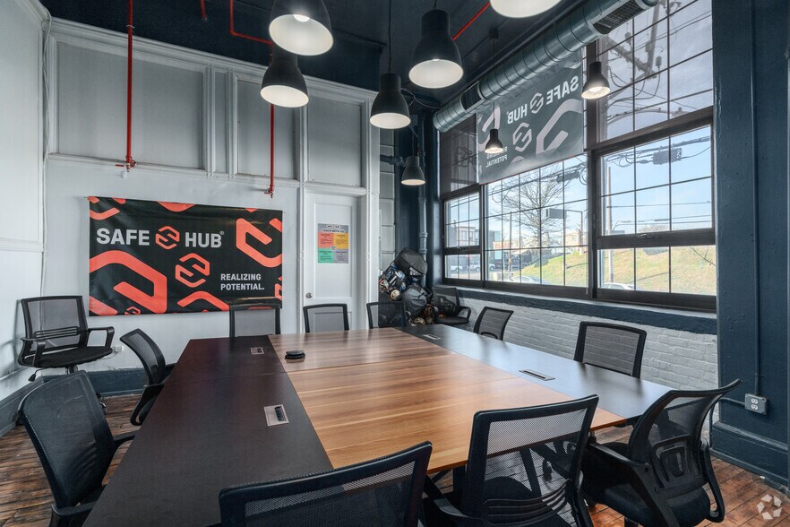 More Photos Of 3525 I St, Philadelphia Manufacturing For Lease