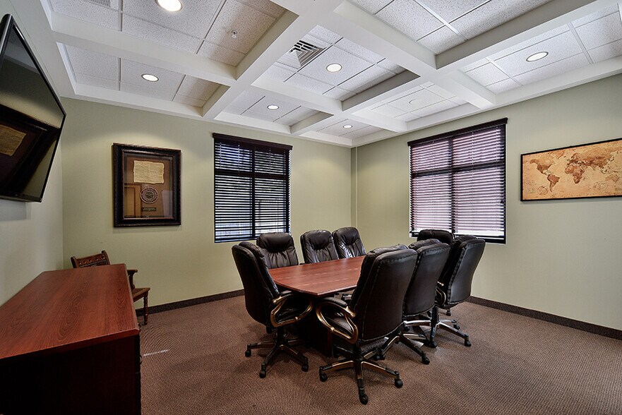 More Photos Of 8105 Kuykendahl Rd, Spring Office For Lease