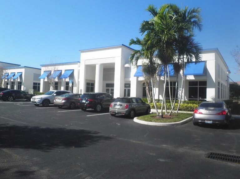 More Photos Of 1391 Sawgrass Corporate Pky, Sunrise Office For Sale