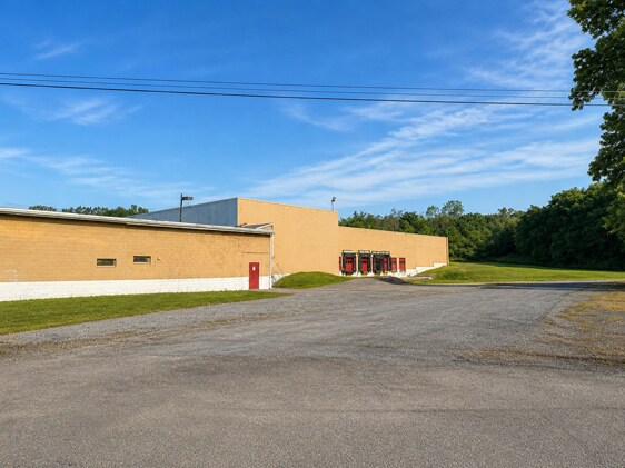 More Photos Of 40 Railroad Ave, Rushville Manufacturing For Sale