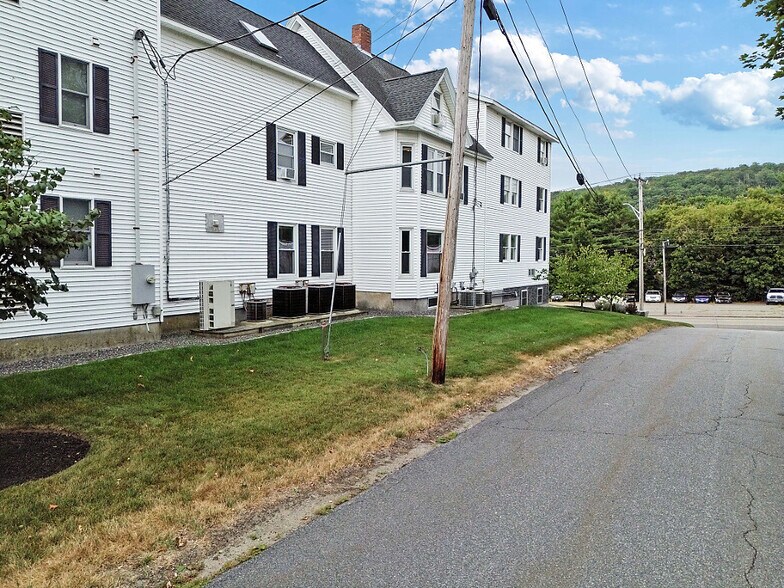 More Photos Of 323 State St, Augusta Office Residential For Sale