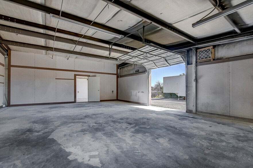 More Photos Of 10650 S Highway 69, Mayer Industrial For Lease