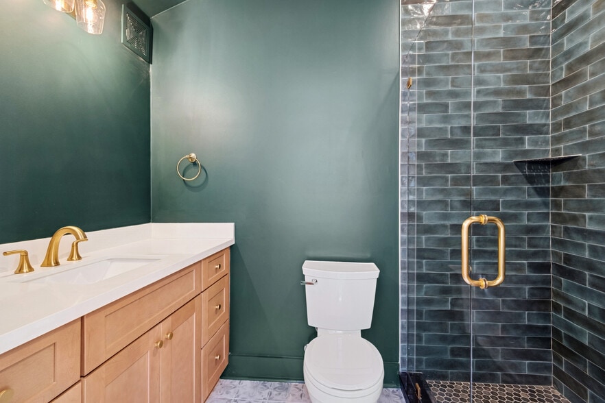More Photos Of 2404 Saint Claude Ave, New Orleans Specialty For Sale