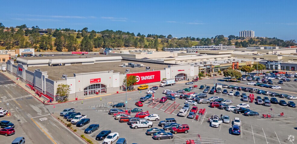 More Photos Of 3-127 Serramonte Ctr, Daly City General Retail For Lease