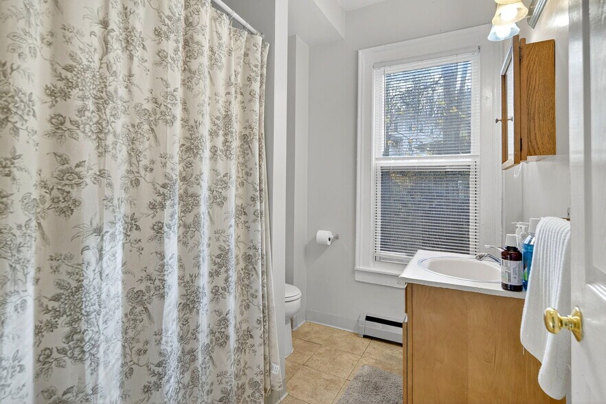 More Photos Of 204 W Spencer St, Ithaca Apartments For Sale